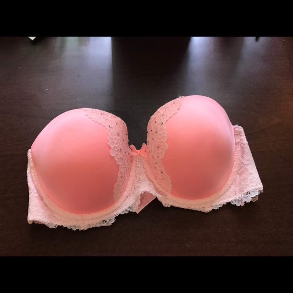 Light Pink Bra, rhinestoned strapless Bra Sz 32D
